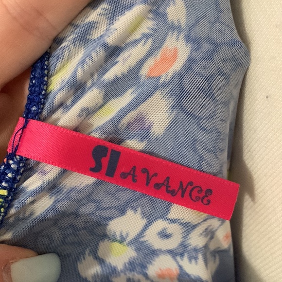 boutique brand blue leopard print off the shoulder top with flutter sleeves - Picture 10 of 11